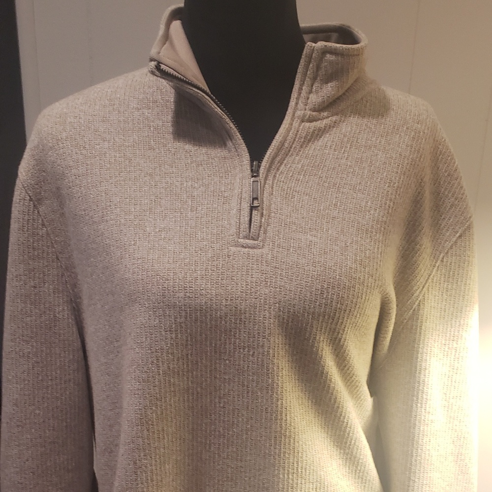 😎 3/$10 🌸 Bundle! 😎 Men's Club Room NWOT zip